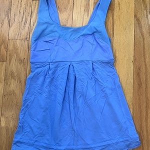 Lululemon Elevate Tank Size 2 in Lullaby